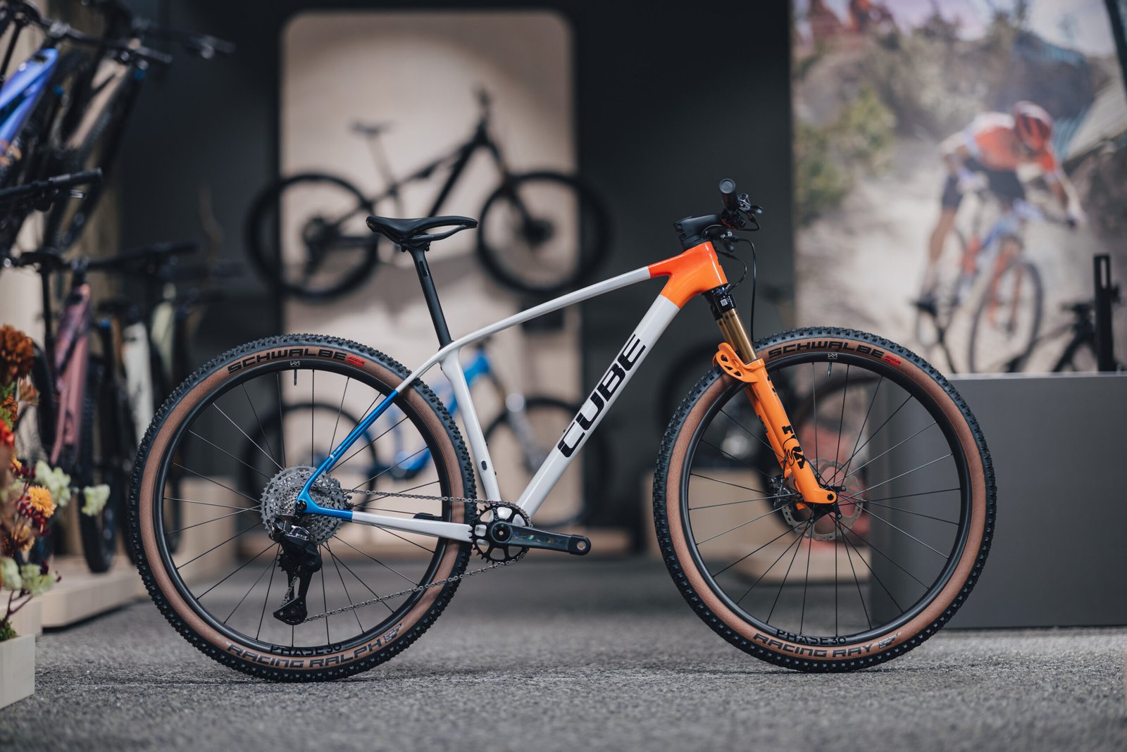 CUBE Phenix C:68X SLX