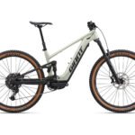 giant stance e+ 2 desert sage/black colourway